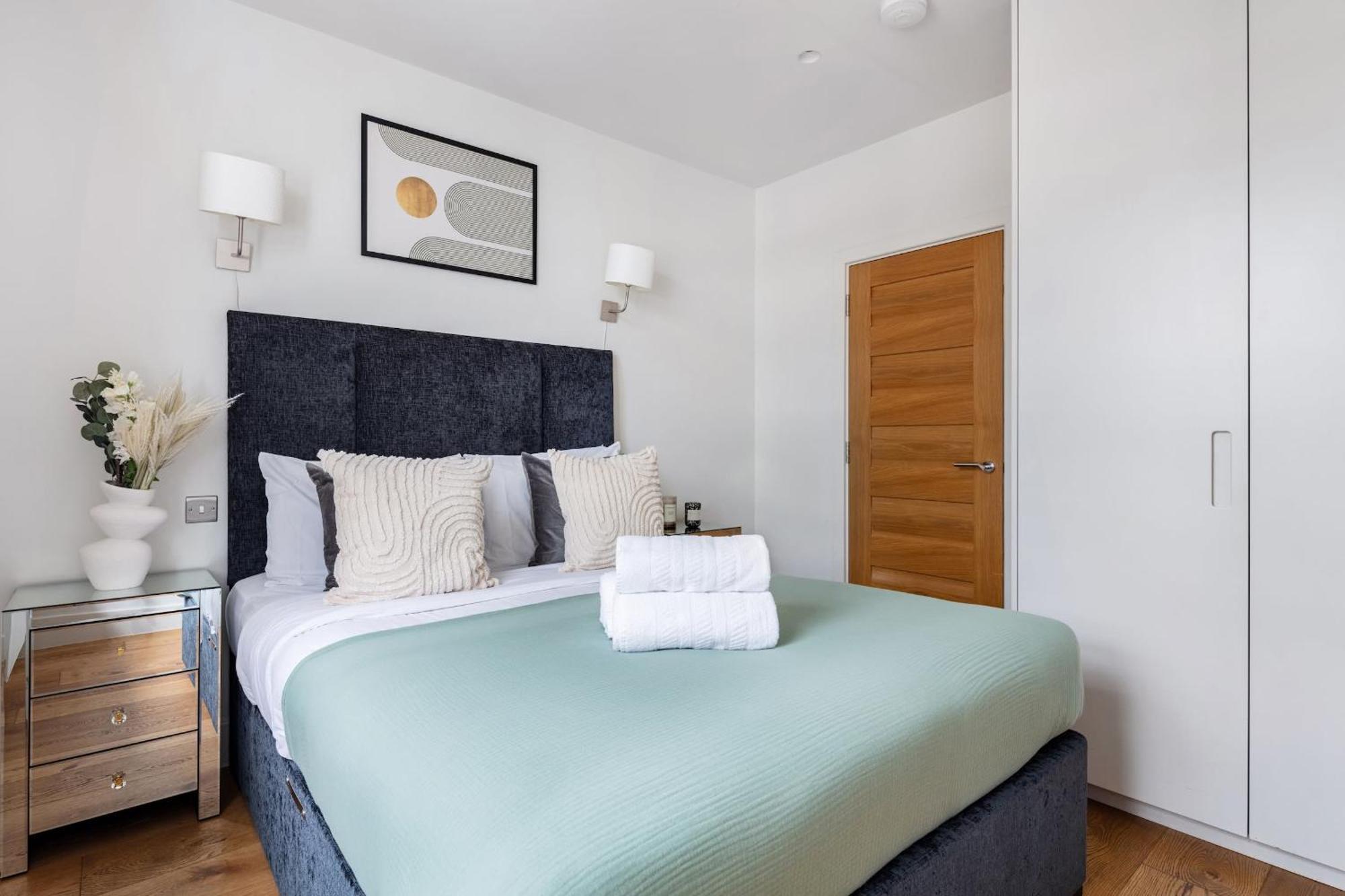 2Br In Soho - Charlotte Street - Cityapartmentstay Лондон Экстерьер фото