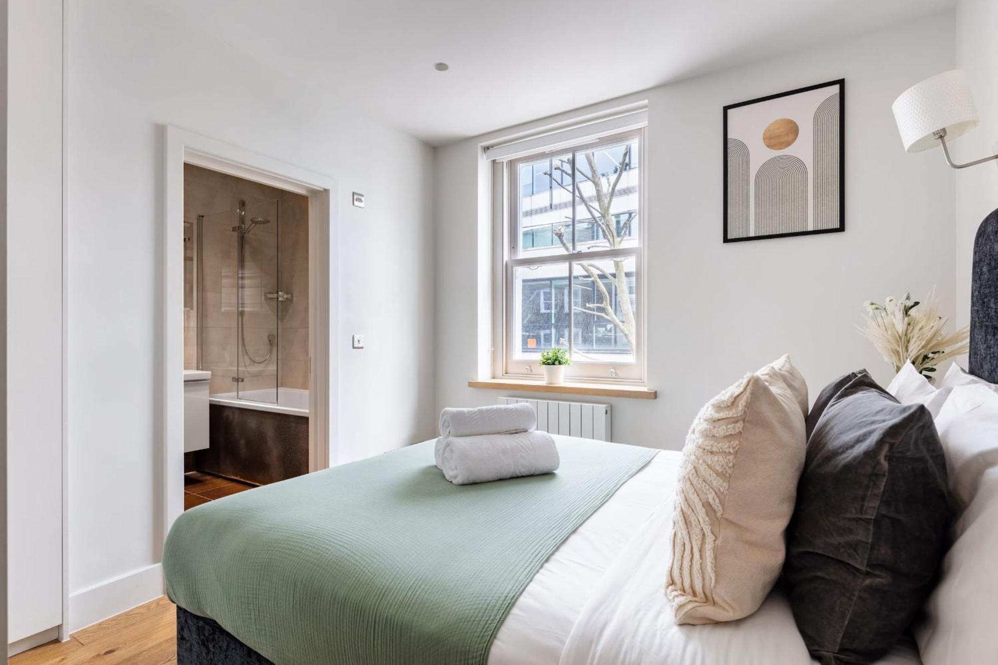 2Br In Soho - Charlotte Street - Cityapartmentstay Лондон Экстерьер фото