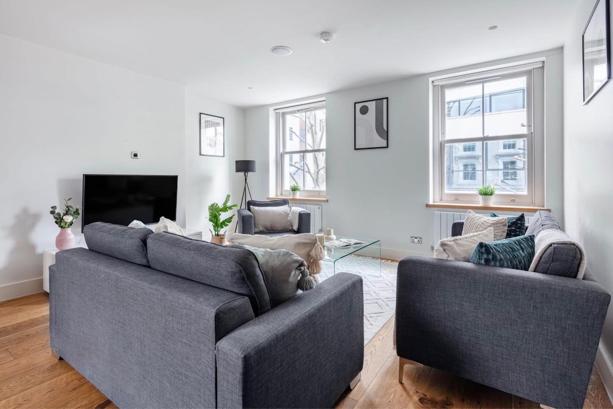 2Br In Soho - Charlotte Street - Cityapartmentstay Лондон Экстерьер фото