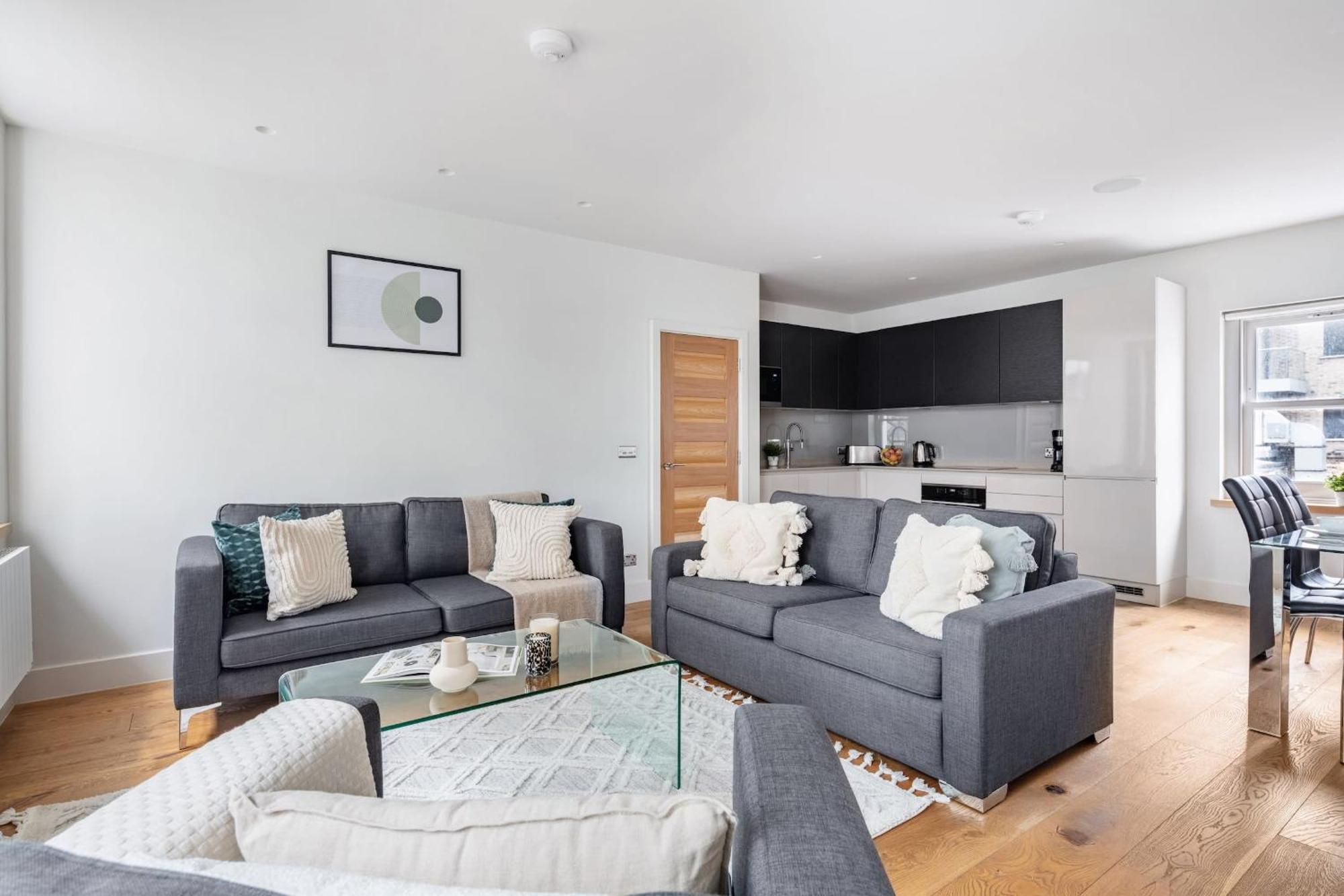 2Br In Soho - Charlotte Street - Cityapartmentstay Лондон Экстерьер фото