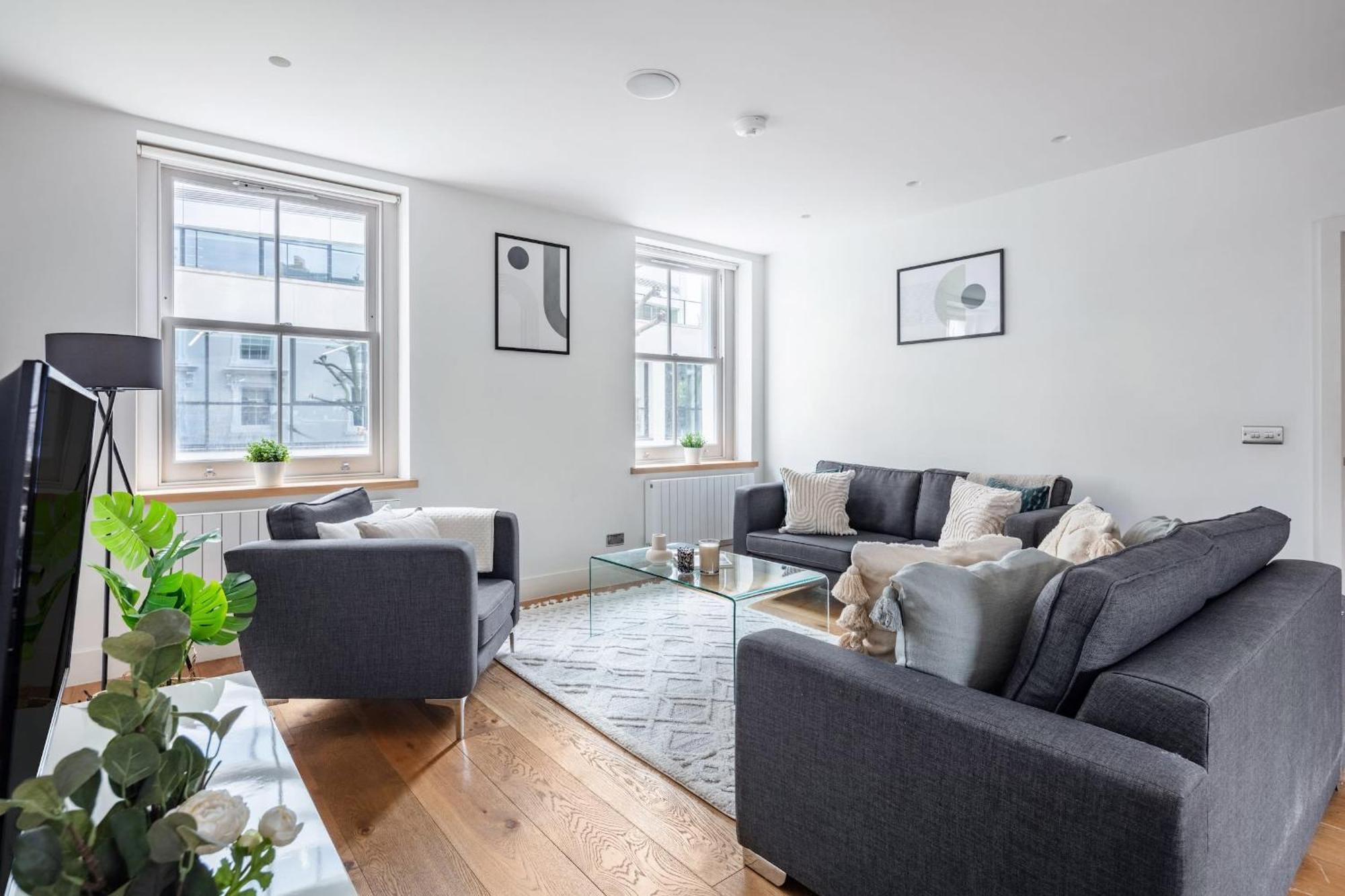 2Br In Soho - Charlotte Street - Cityapartmentstay Лондон Экстерьер фото