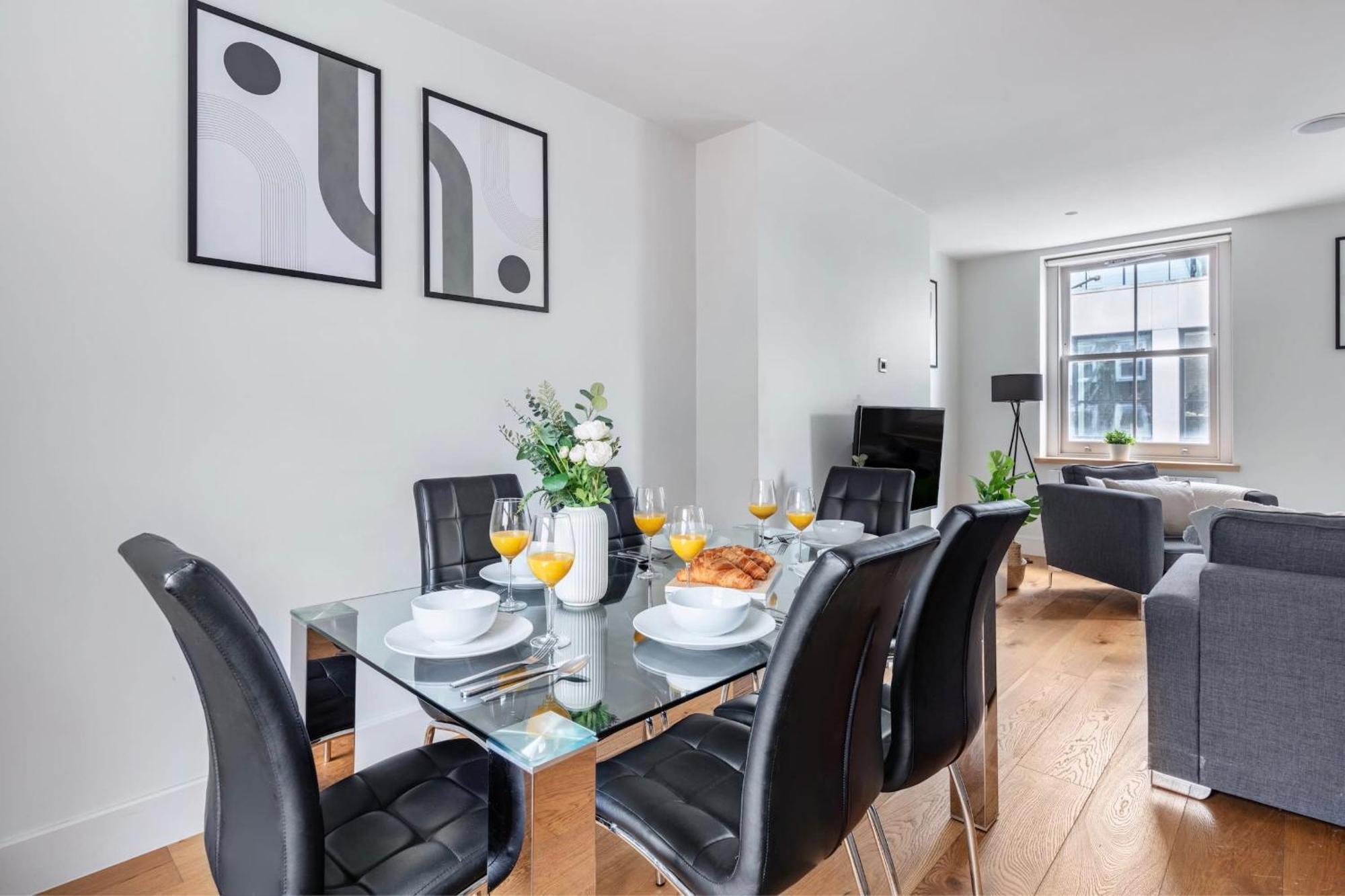 2Br In Soho - Charlotte Street - Cityapartmentstay Лондон Экстерьер фото